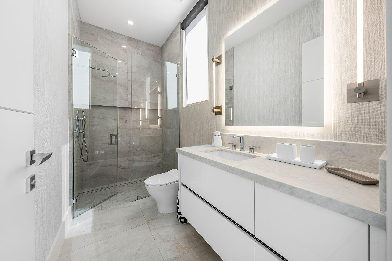 217 Thatch Palm Drive Boca Raton, FL 33432 - Photo 65 of 95 217_Thatch_Palm_Drive_73