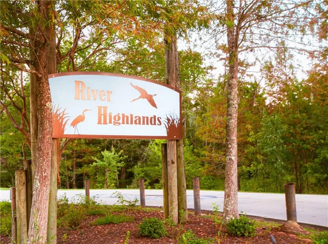 $499,900 | 12252 River Highlands Drive, St. Amant, LA 70774