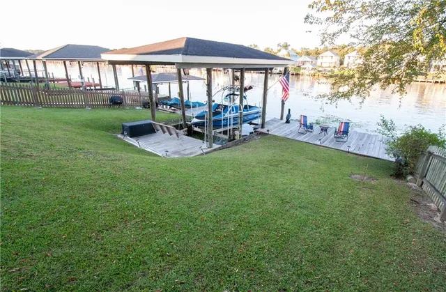 $499,900 | 12252 River Highlands Drive, St. Amant, LA 70774