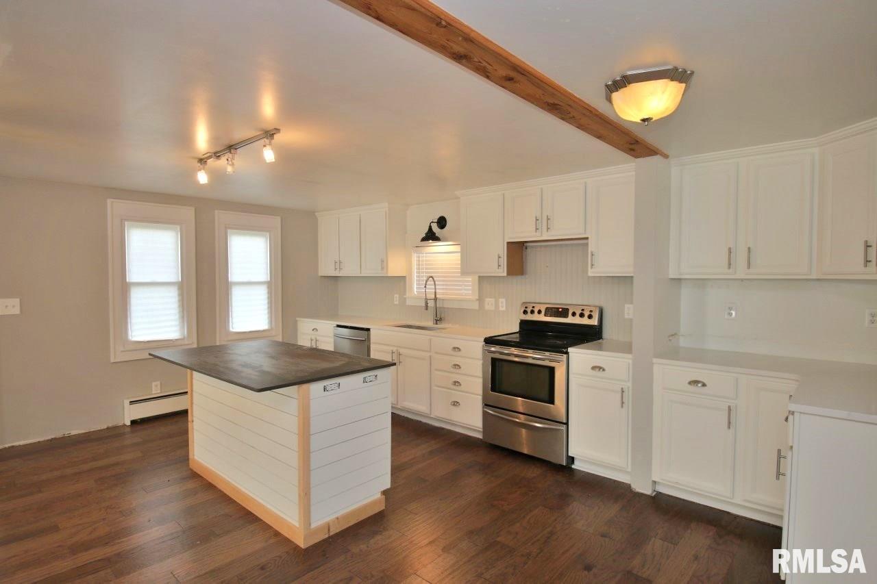 17507 North Duncan Road Princeville, IL 61559 - Photo 7 of 49 Gallery Image 7