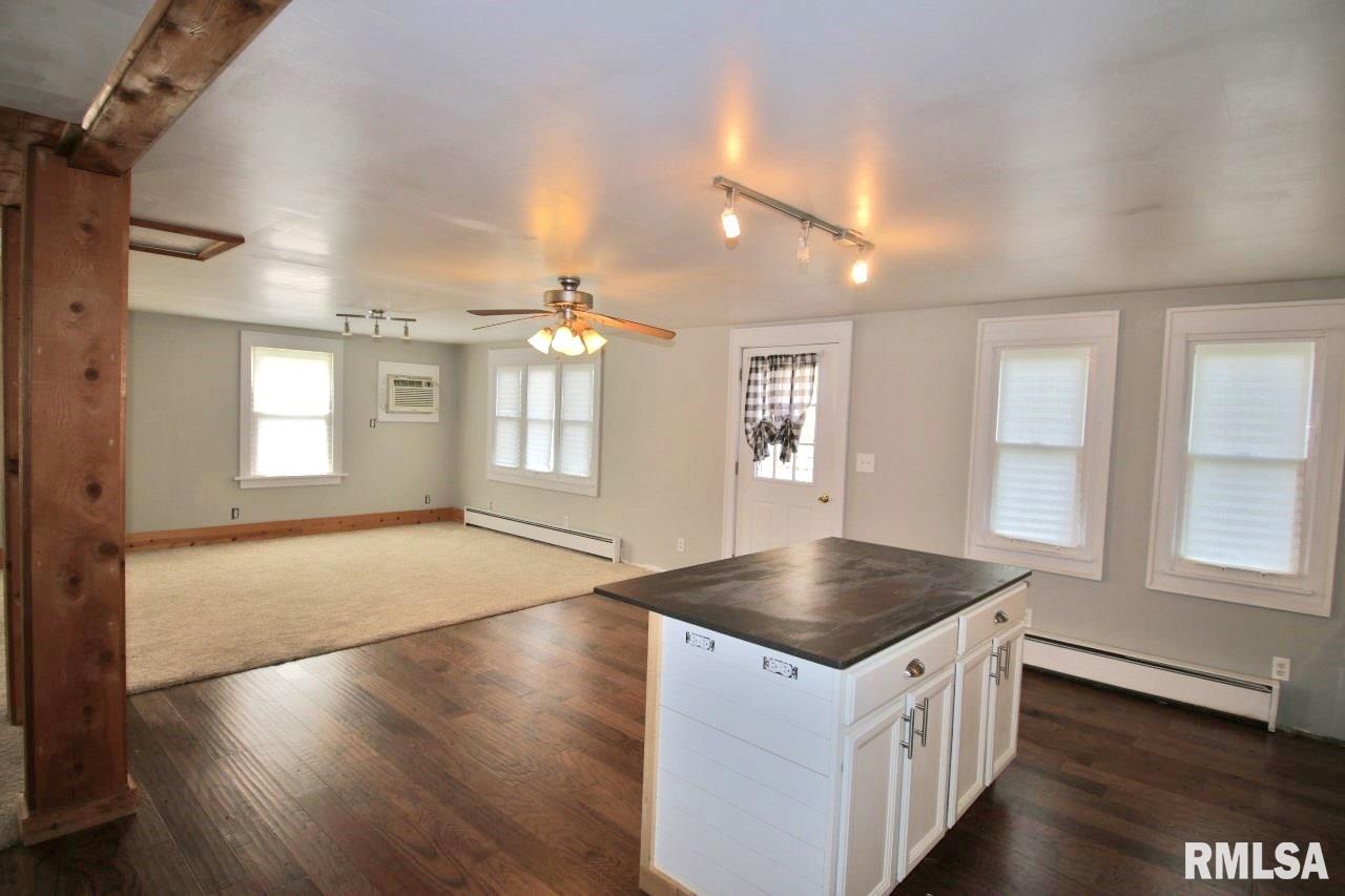 17507 North Duncan Road Princeville, IL 61559 - Photo 9 of 49 Gallery Image 9