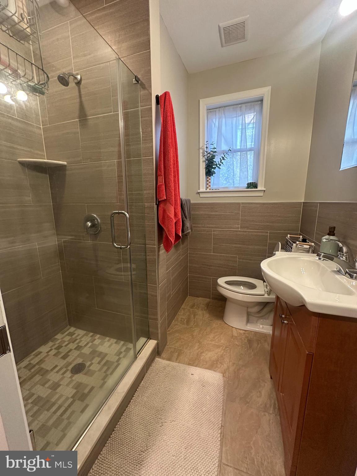 1820 Pine Street, Unit 3R Philadelphia, PA 19103 - Photo 11 of 16