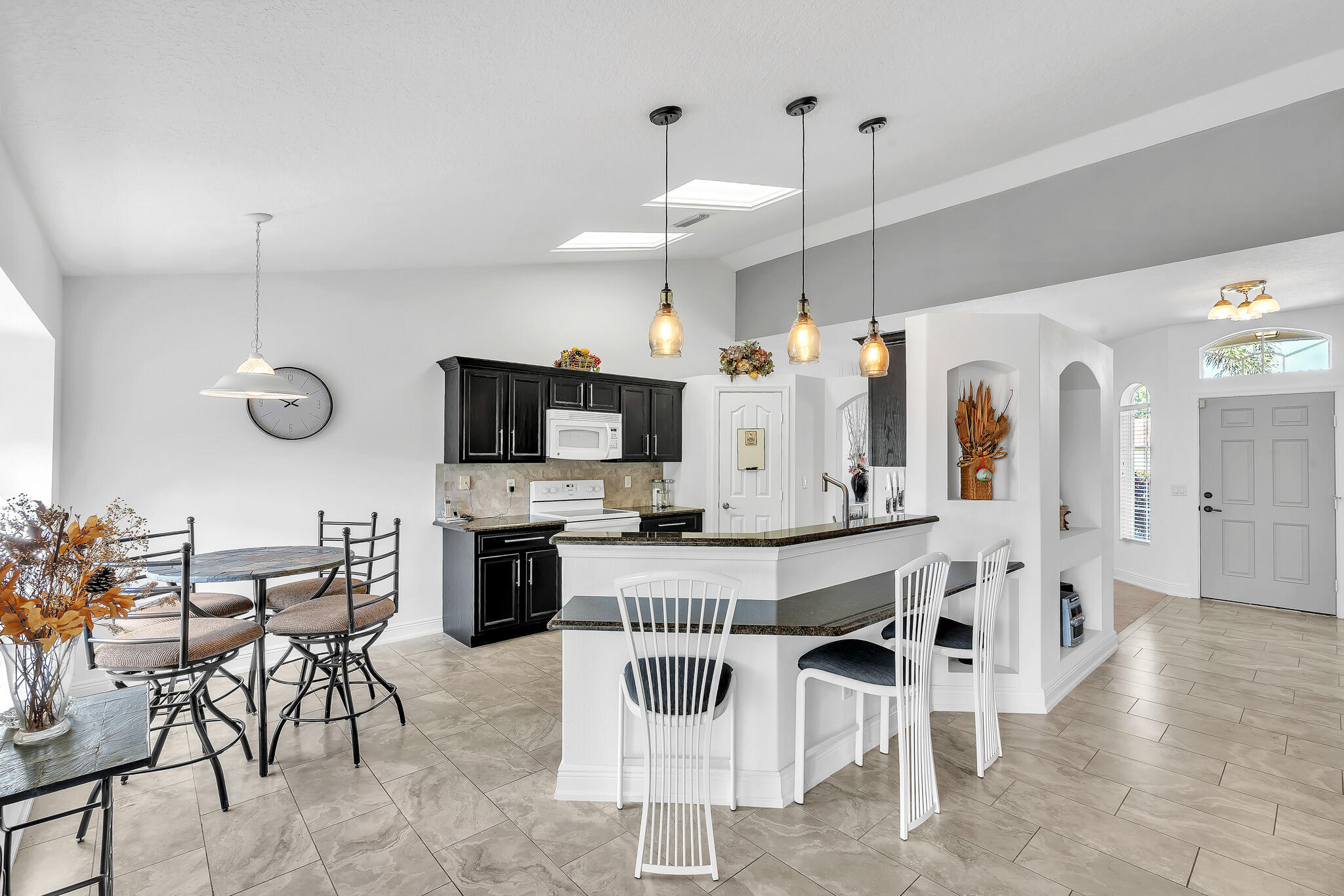 2400 Southeast Shipping Road Port St. Lucie, FL 34952 - Photo 16 of 57 Kitchen