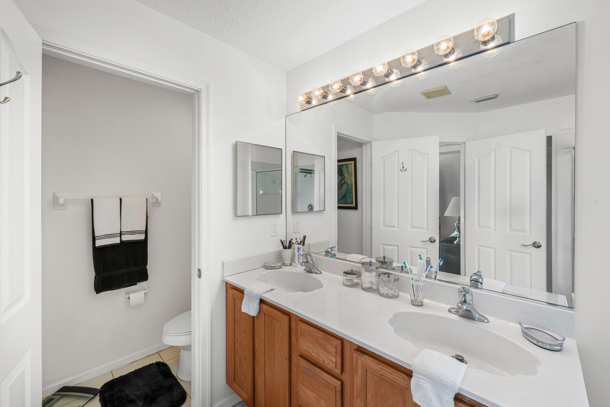 2400 Southeast Shipping Road Port St. Lucie, FL 34952 - Photo 31 of 57 Dual Sinks