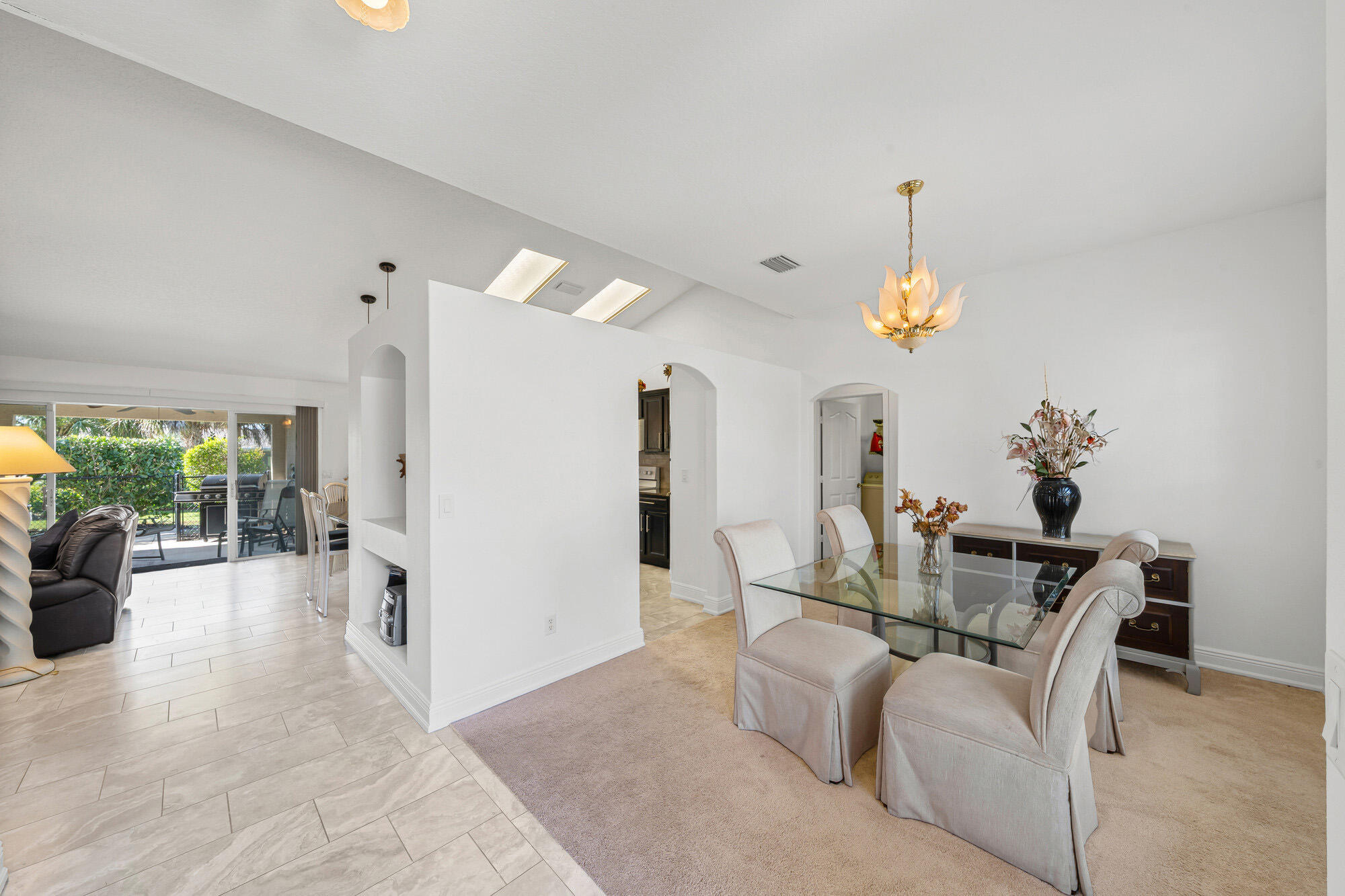 2400 Southeast Shipping Road Port St. Lucie, FL 34952 - Photo 10 of 57 Dining Area