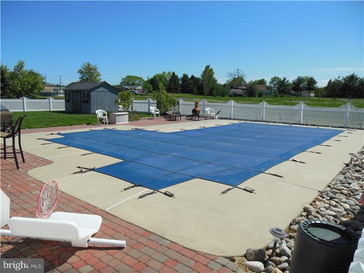 33 Clover Ridge Drive Mickleton, NJ 08056 - Photo 5 of 18 Pool