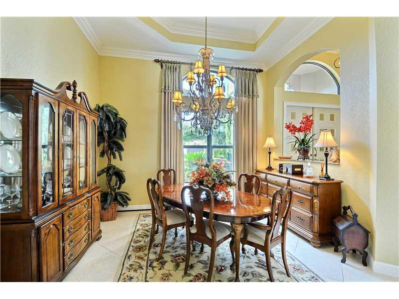 10057 Laurel Road Davie, FL 33328 - Photo 9 of 27 Dining Room