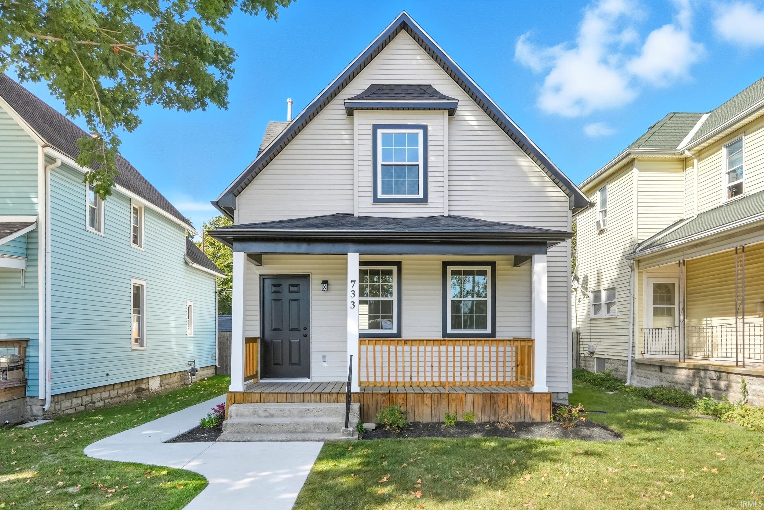 733 Growth Avenue Fort Wayne, IN 46808 - Photo 1 of 36