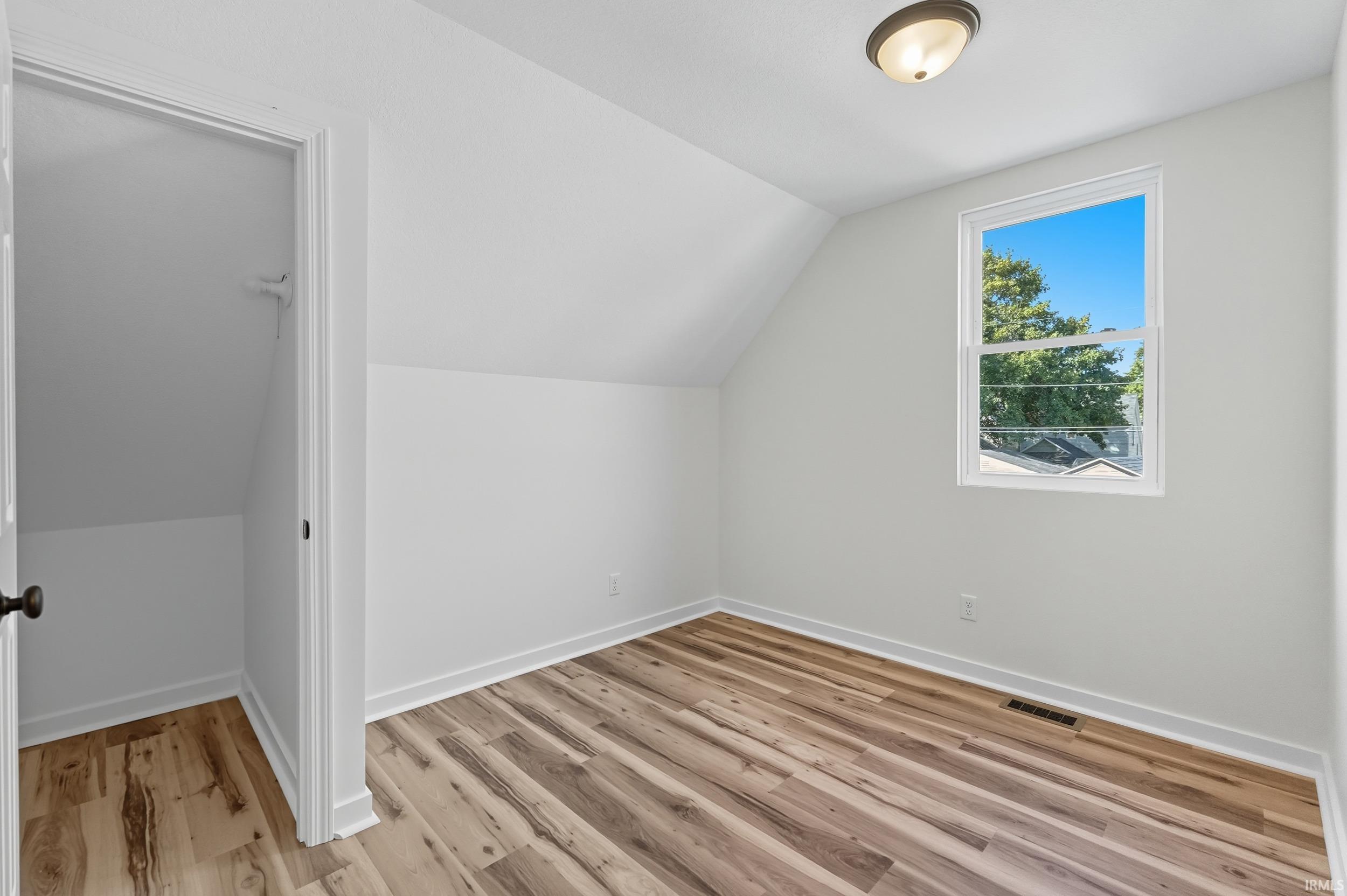 733 Growth Avenue Fort Wayne, IN 46808 - Photo 27 of 36