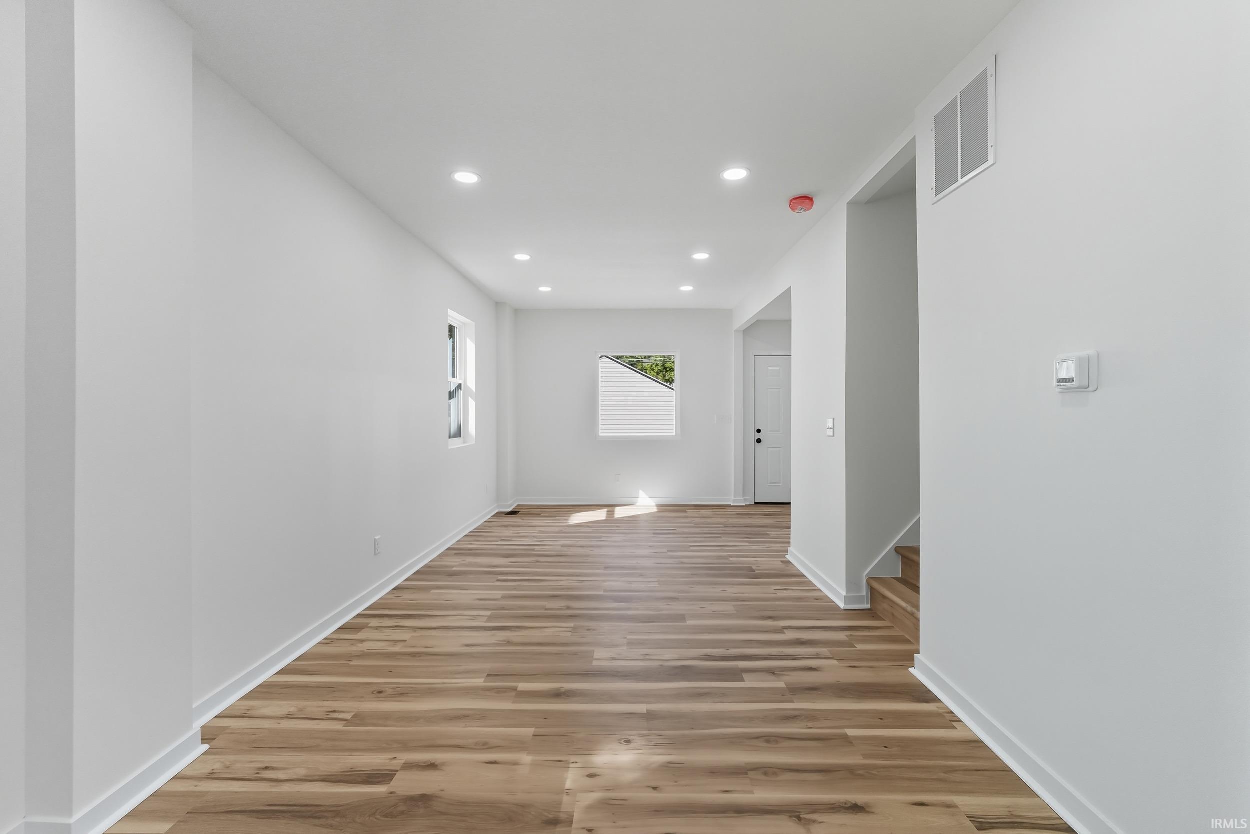 733 Growth Avenue Fort Wayne, IN 46808 - Photo 10 of 36