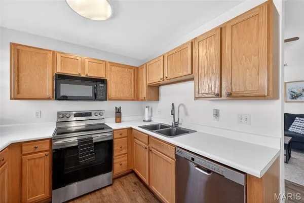 $184,900 | 480 Benton Drive, Unit K, St. Peters, MO 63376