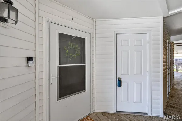 $184,900 | 480 Benton Drive, Unit K, St. Peters, MO 63376