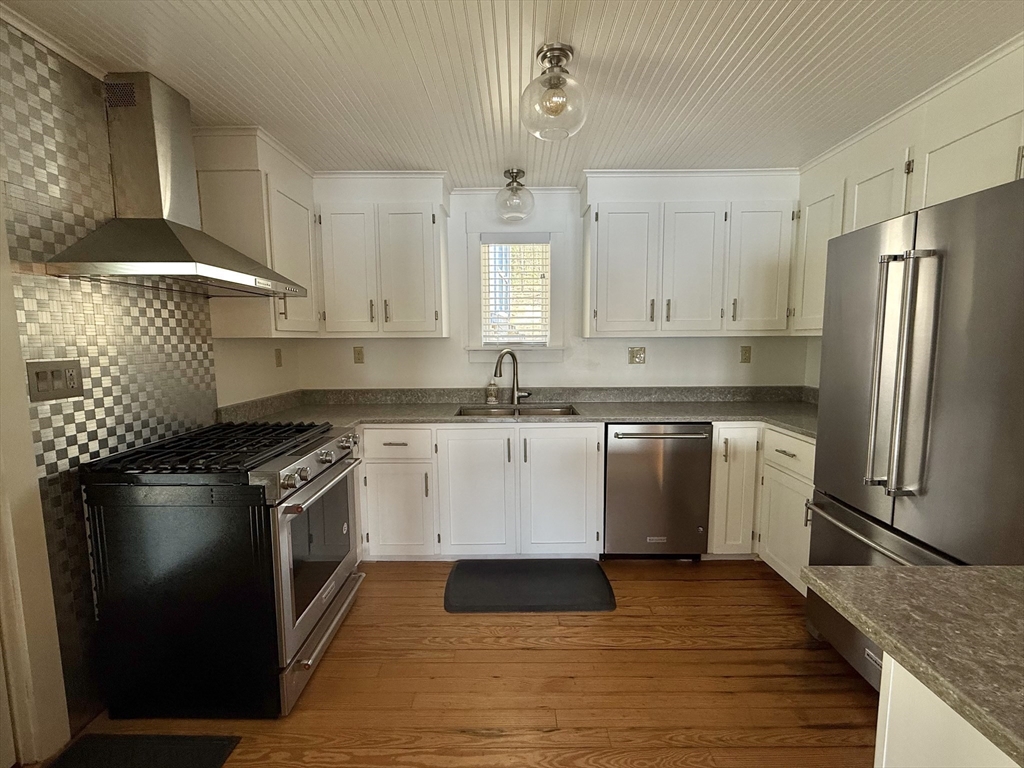 41 Pine Island Lake Road Westhampton, MA 01027 - Photo 8 of 38 Gallery Image 8