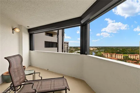 $1,195,000 | 6001 Pelican Bay Boulevard, Unit 1205, Naples, FL 34108