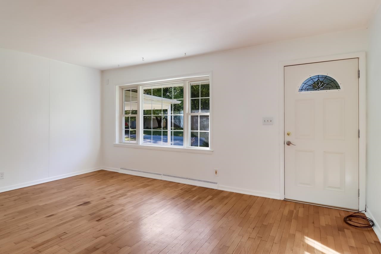 2649 Pinebrook Road Traverse City, MI 49686 - Photo 6 of 26 1905785-5.JPG
