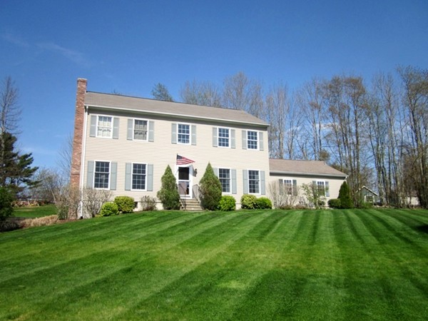 2 Sidoti Lane Rutland, MA 01543 - Photo 1 of 20 Gallery Image 1