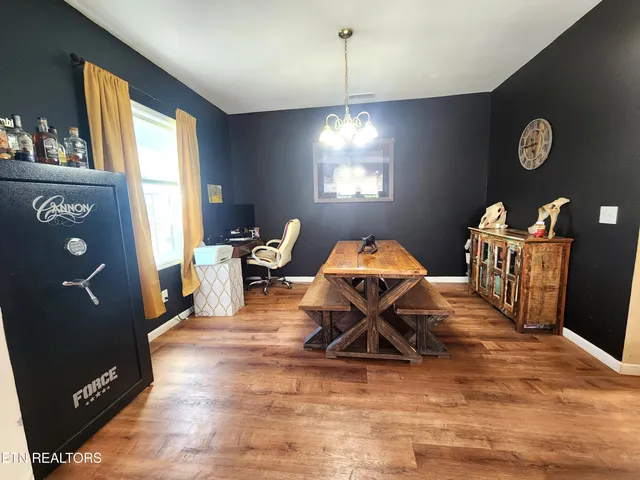 $825,000 | 21876 East Coast Tellico Parkway, Greenback, TN 37742