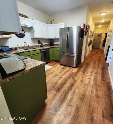 $825,000 | 21876 East Coast Tellico Parkway, Greenback, TN 37742