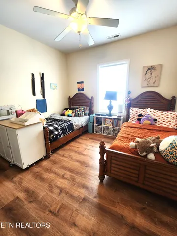 $825,000 | 21876 East Coast Tellico Parkway, Greenback, TN 37742