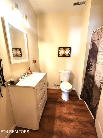 $825,000 | 21876 East Coast Tellico Parkway, Greenback, TN 37742