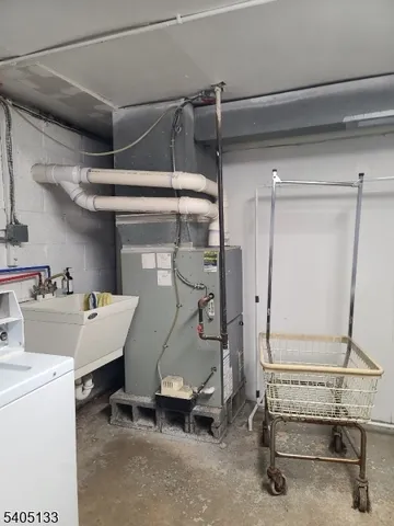 $305,000 | 4 Columbia Drive, Unit 1A, Bridgewater, NJ 08807