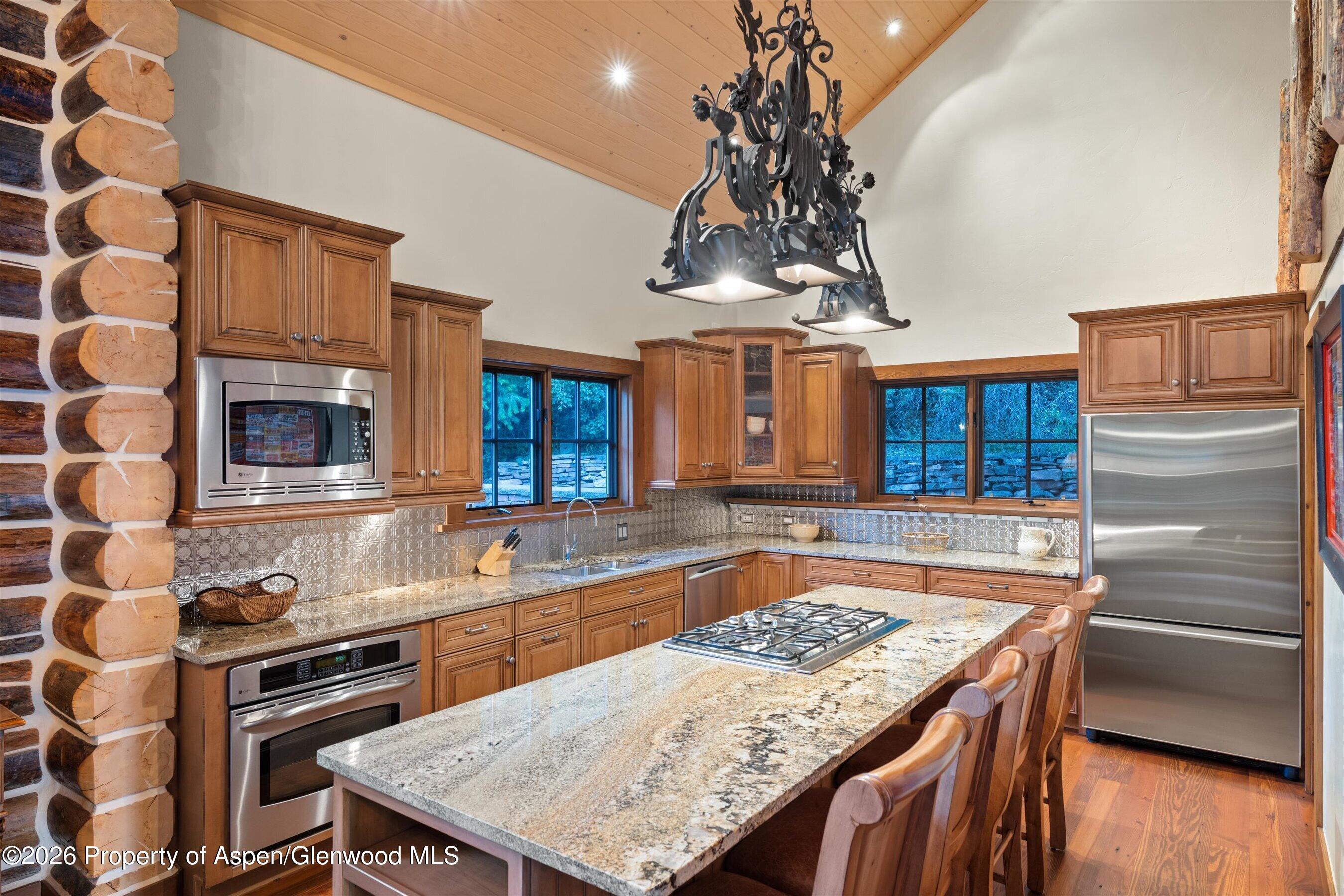 397 Oak Road Basalt, CO 81621 - Photo 21 of 32 Updated Kitchen