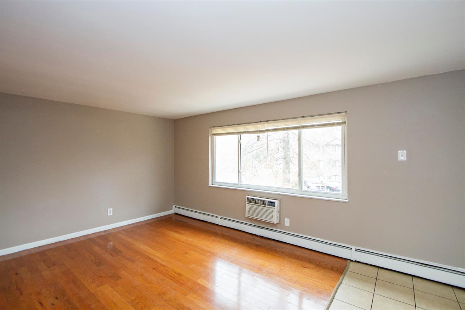 2302 Galbraith Road, Unit A4 Cincinnati, OH 45239 - Photo 2 of 25