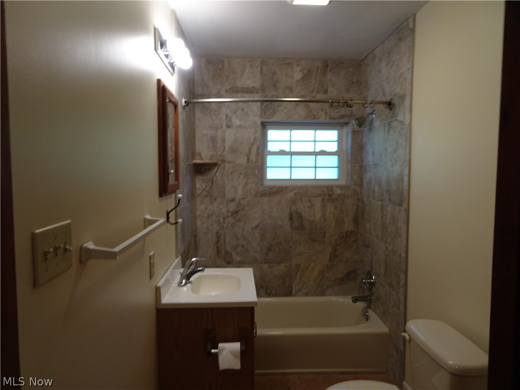 3265 Cottage Grove Road Akron, OH 44319 - Photo 11 of 21 Remodeled Bathroom