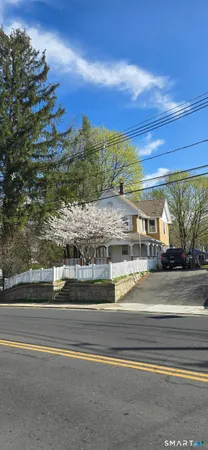 $319,900 | 854 Frost Road, Waterbury, CT 06705