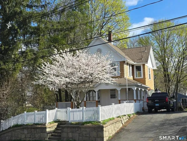 $319,900 | 854 Frost Road, Waterbury, CT 06705