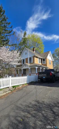$319,900 | 854 Frost Road, Waterbury, CT 06705