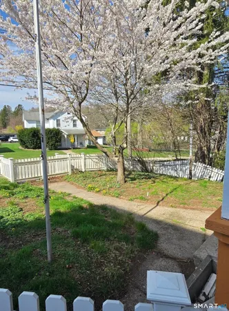 $319,900 | 854 Frost Road, Waterbury, CT 06705