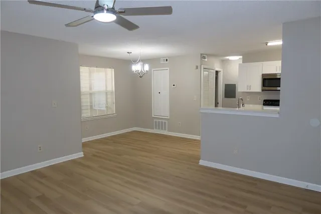 $239,000 | 1106 Sandy Ln Drive, Unit 206, Alpharetta, GA 30022