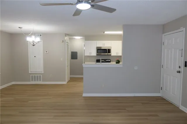 $239,000 | 1106 Sandy Ln Drive, Unit 206, Alpharetta, GA 30022