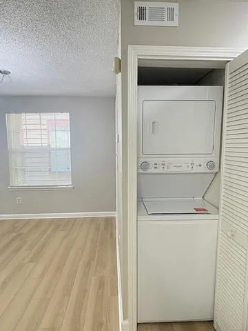 $239,000 | 1106 Sandy Ln Drive, Unit 206, Alpharetta, GA 30022