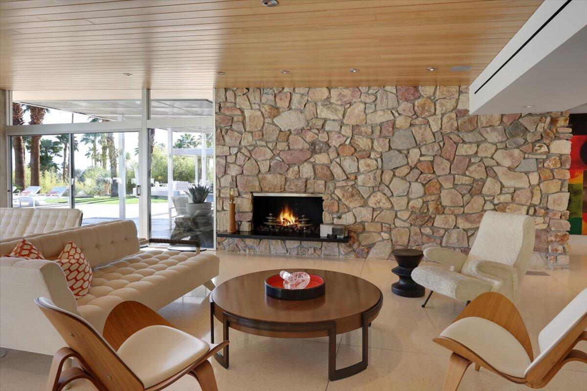 70662 Placerville Road Rancho Mirage, CA 92270 - Photo 9 of 48 09-6e3a0429-6e3a0431