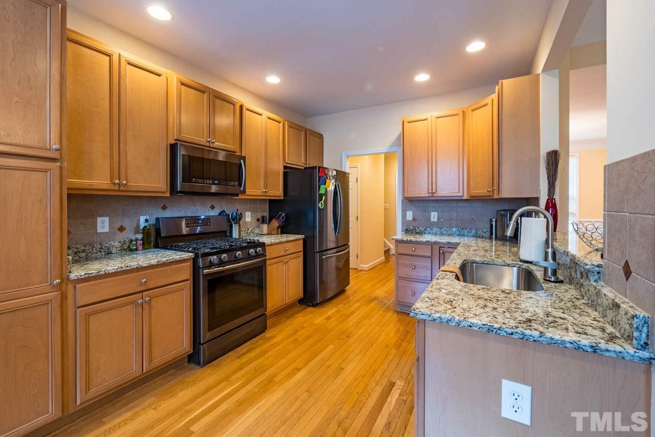 5904 Currin Fox Court Raleigh, NC 27616 - Photo 10 of 30