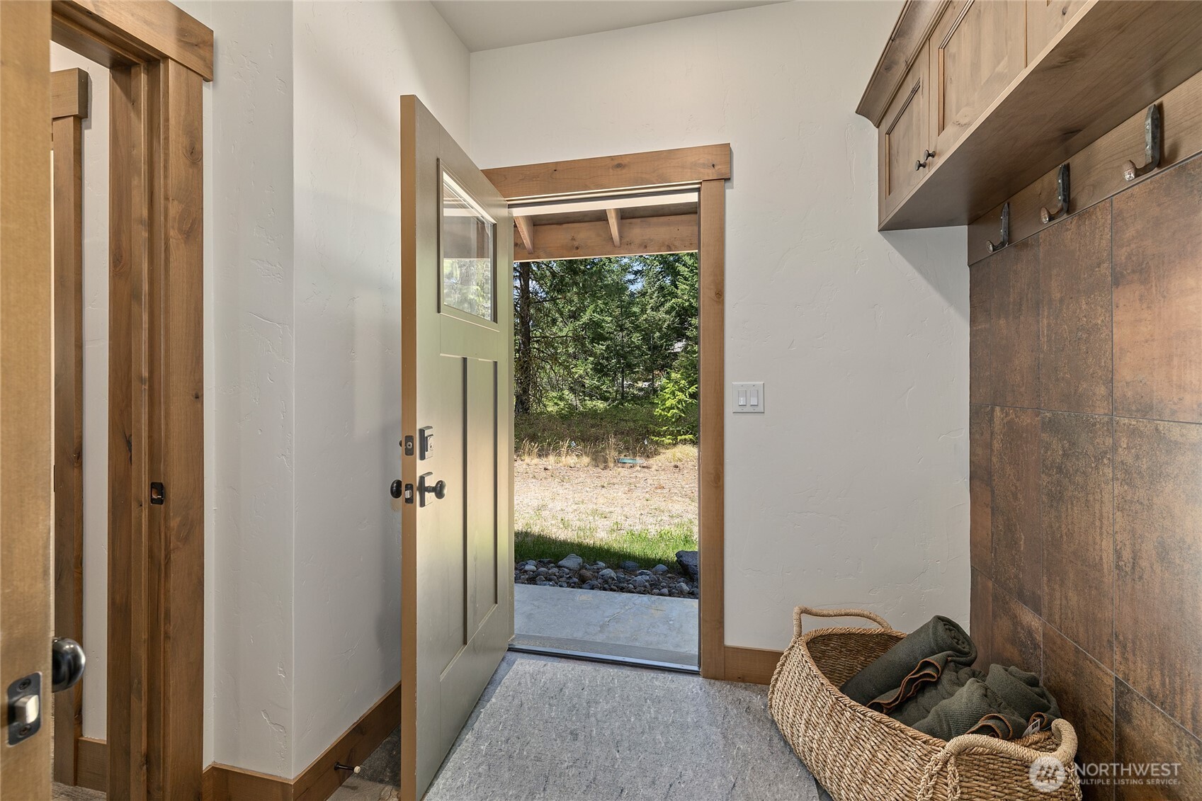 291 Ruby King Loop Cle Elum, WA 98922 - Photo 27 of 40