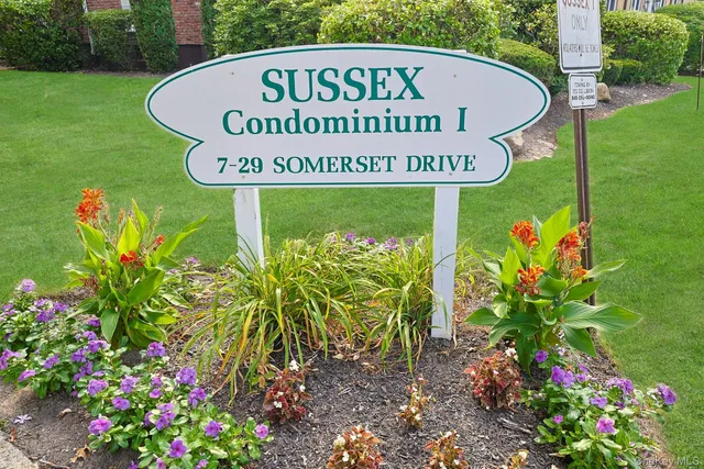 $465,000 | 9 Somerset Drive, Unit 11F, Suffern, NY 10901