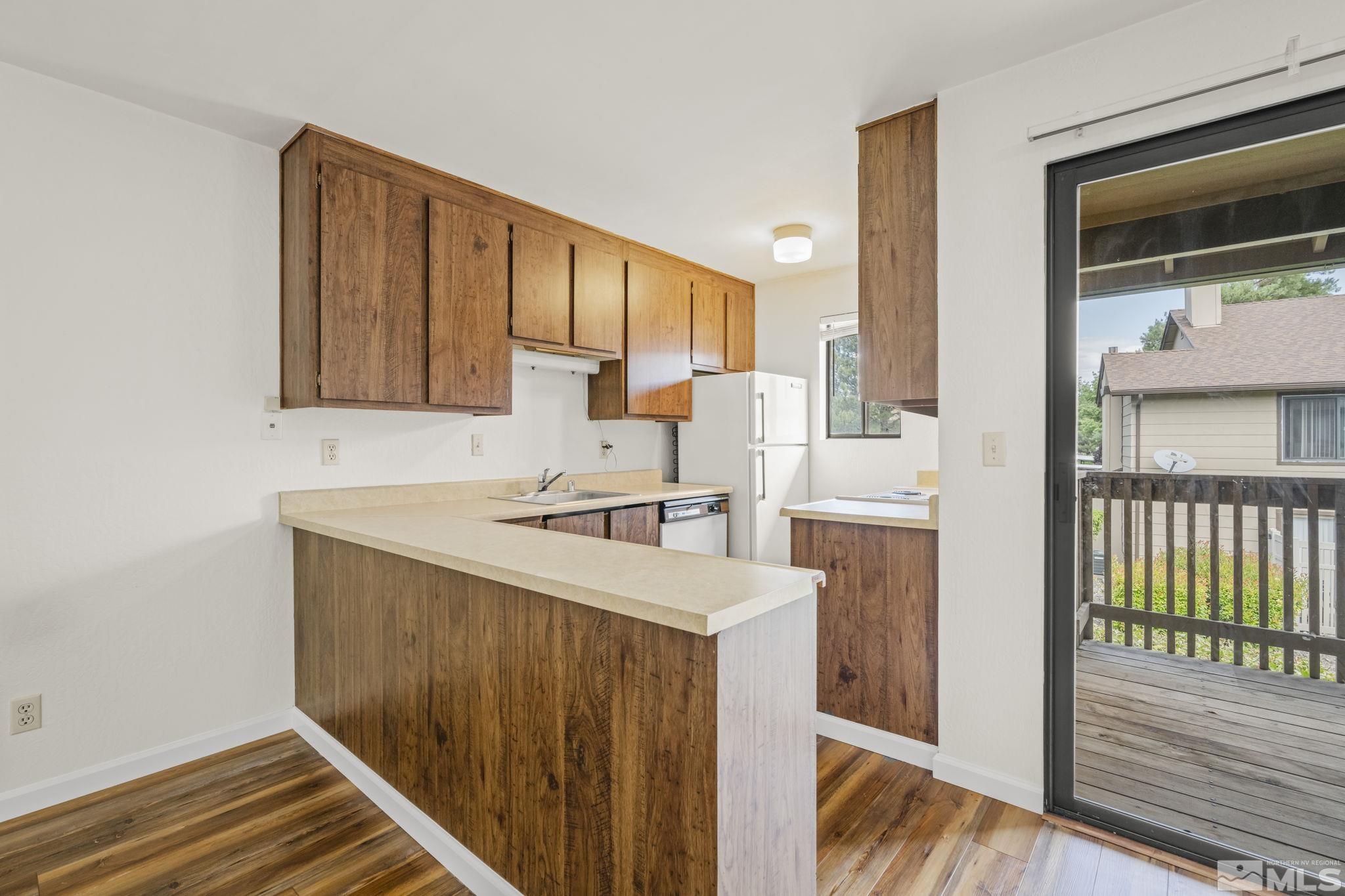 4817 Reggie Road Reno, NV 89502 - Photo 6 of 27 Photo 6