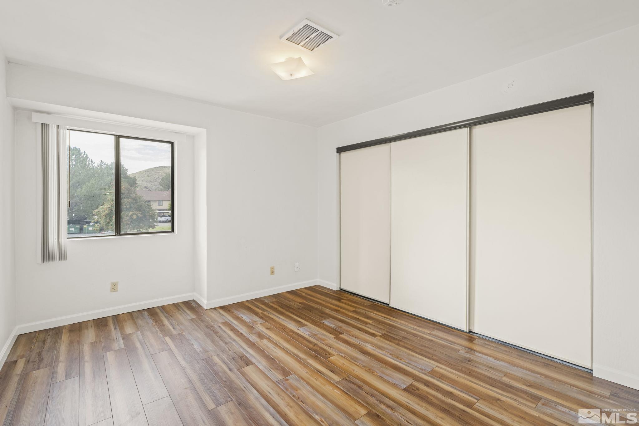 4817 Reggie Road Reno, NV 89502 - Photo 8 of 27 Photo 8