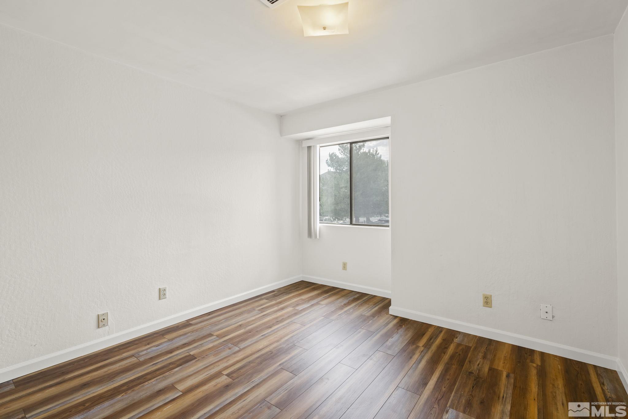 4817 Reggie Road Reno, NV 89502 - Photo 10 of 27 Photo 10
