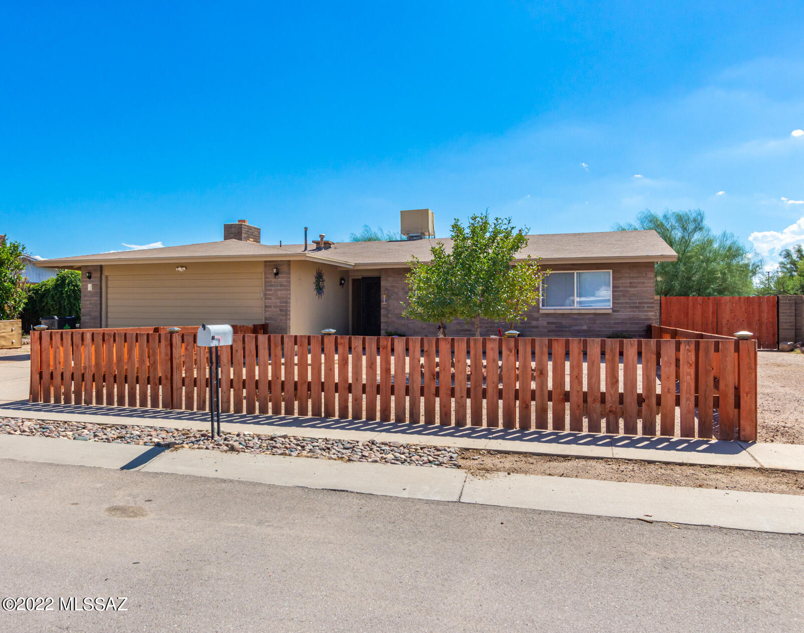 3771 West Raintree Drive Tucson, AZ 85741 - Photo 2 of 29