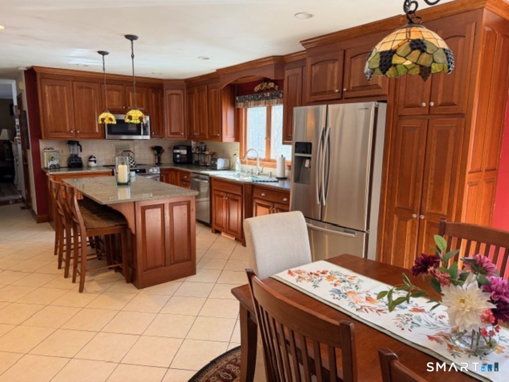 63 Lyman Road Wolcott, CT 06716 - Photo 14 of 70