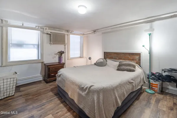 $325,000 | 128 Hamilton Street, Albany, NY 12207