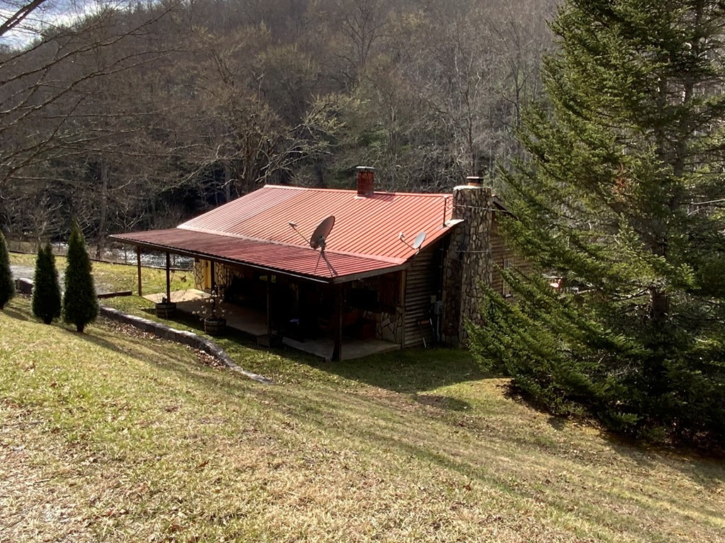 21027 Wayah Road Topton, NC 28781 - Photo 43 of 52