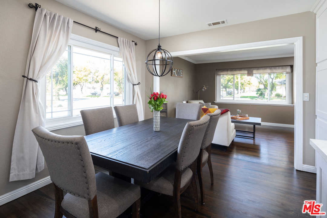 7102 East Wardlow Road Long Beach, CA 90808 - Photo 6 of 15 Gallery Image 6