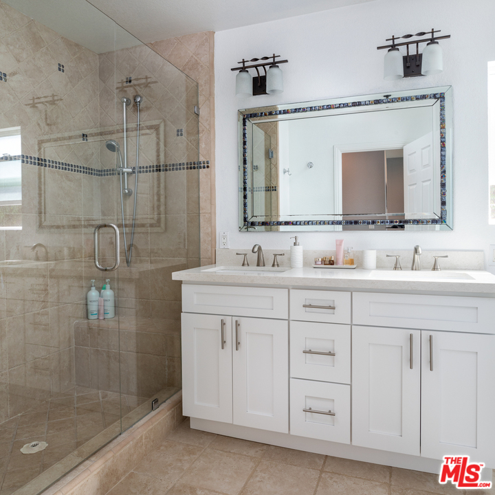 7102 East Wardlow Road Long Beach, CA 90808 - Photo 10 of 15 Gallery Image 10