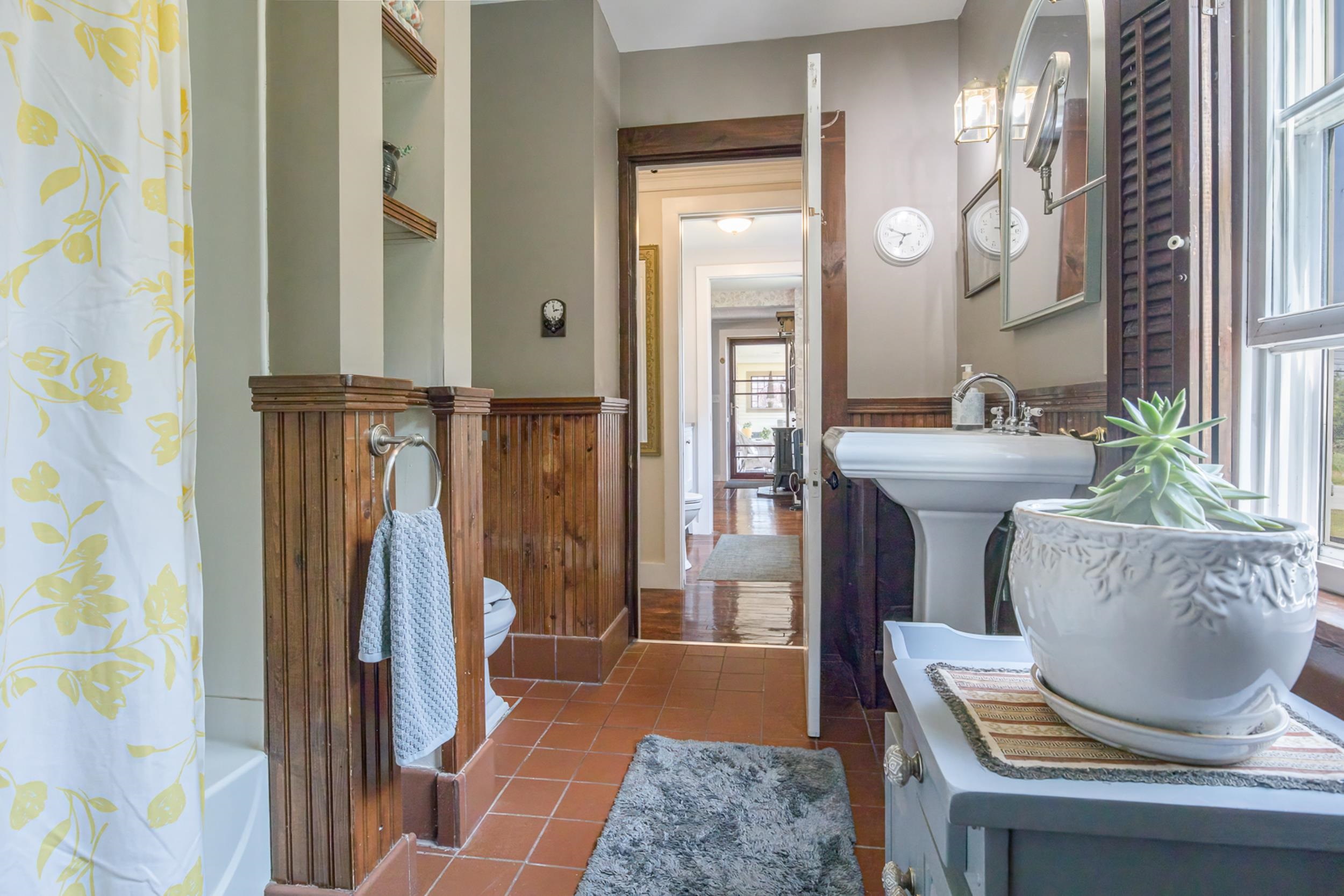 330 Knox Marsh Road Madbury, NH 03823 - Photo 15 of 59