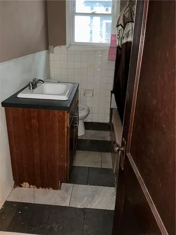 $165,000 | 522 Kensington Avenue, Kansas City, MO 64124